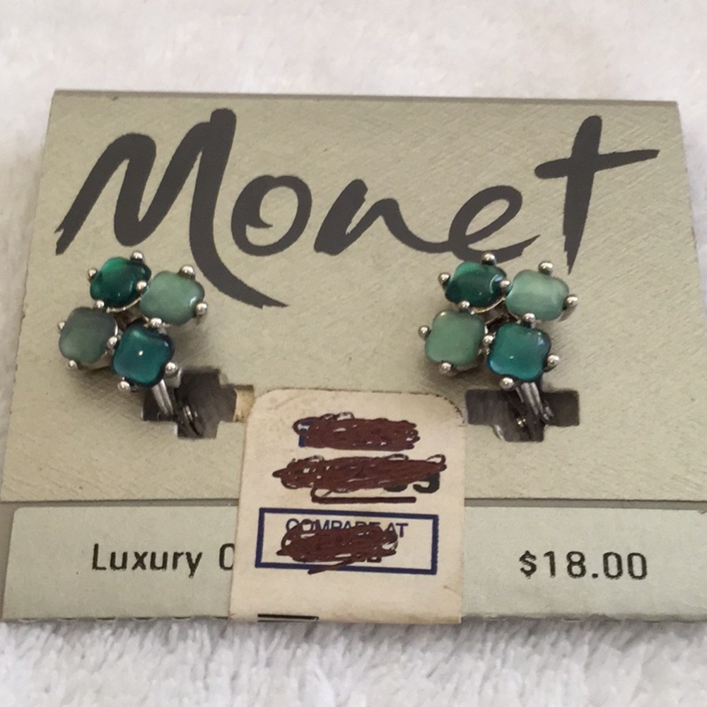 NWT Monet earrings